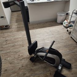 Fitness Reality Row Machine 