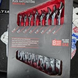 Icon Professional Ratcheting Wrfm - 8 Piece Professional Flex Ratcheting Wrench Set