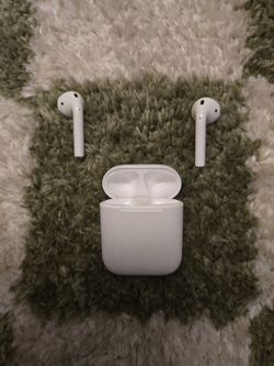Airpods (2nd Gen)
