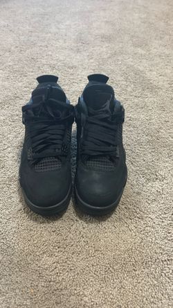 black cat jordan 4 retro