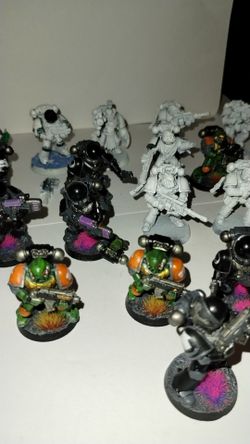 LOT FIGURINES ARMÉE warhammer 40k Âge Of Sigmar EUR 95,00 - PicClick FR