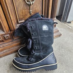 Sorel Women’s Winter Boots Size 11 Black Waterproof Fur Lined Lace Up