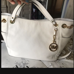 NEW White Leather Michael Kors Medium Tote  SALE   $260  O.B.O 🍀