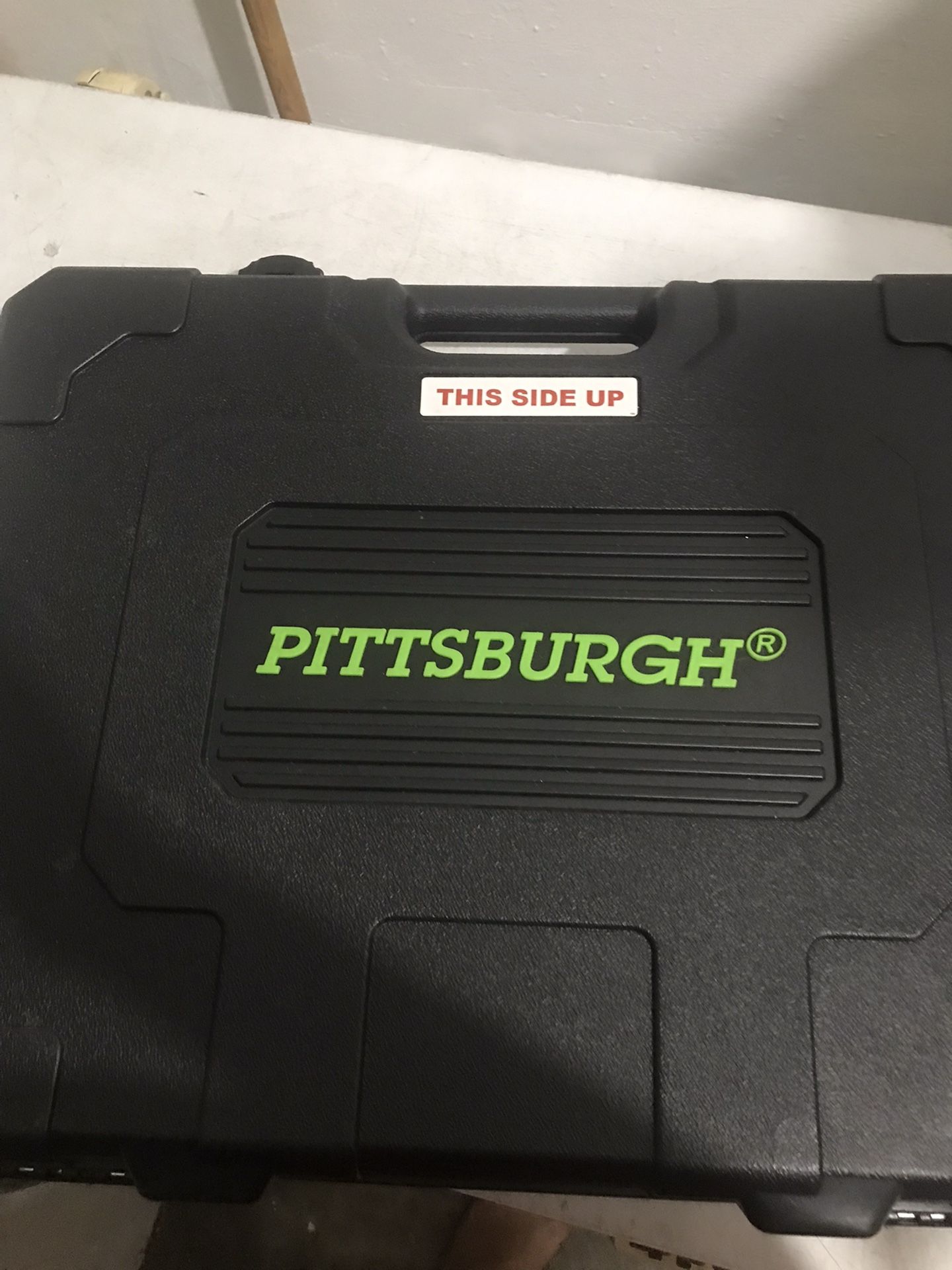 Pittsburgh Tools Set 225 Piece
