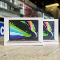 MacBook Pro 13 inch M2 Chip (NEW)