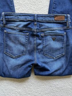 Guess Jeans Size 28 Or A 4 Like New!