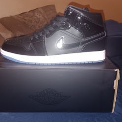 Jordan 1 Mid space jam size 12