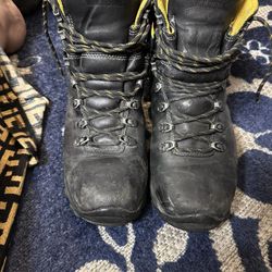 Wolverine Men's  Boots Size8.5 good condition
