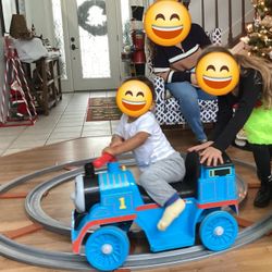 Power Wheels  Thomas  & Friends Ride On train