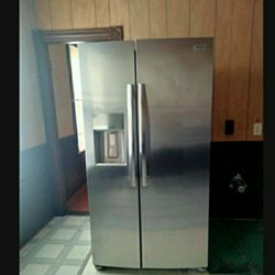 Refrigerator must pickup 