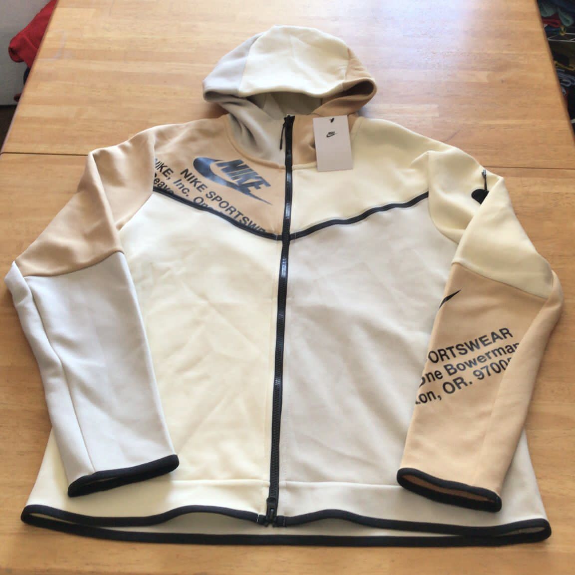 Brand New Nike Tech Fleece Hoodie Full Zip Jacket Cream Beige Men's Large L  for Sale in El Cajon, CA - OfferUp