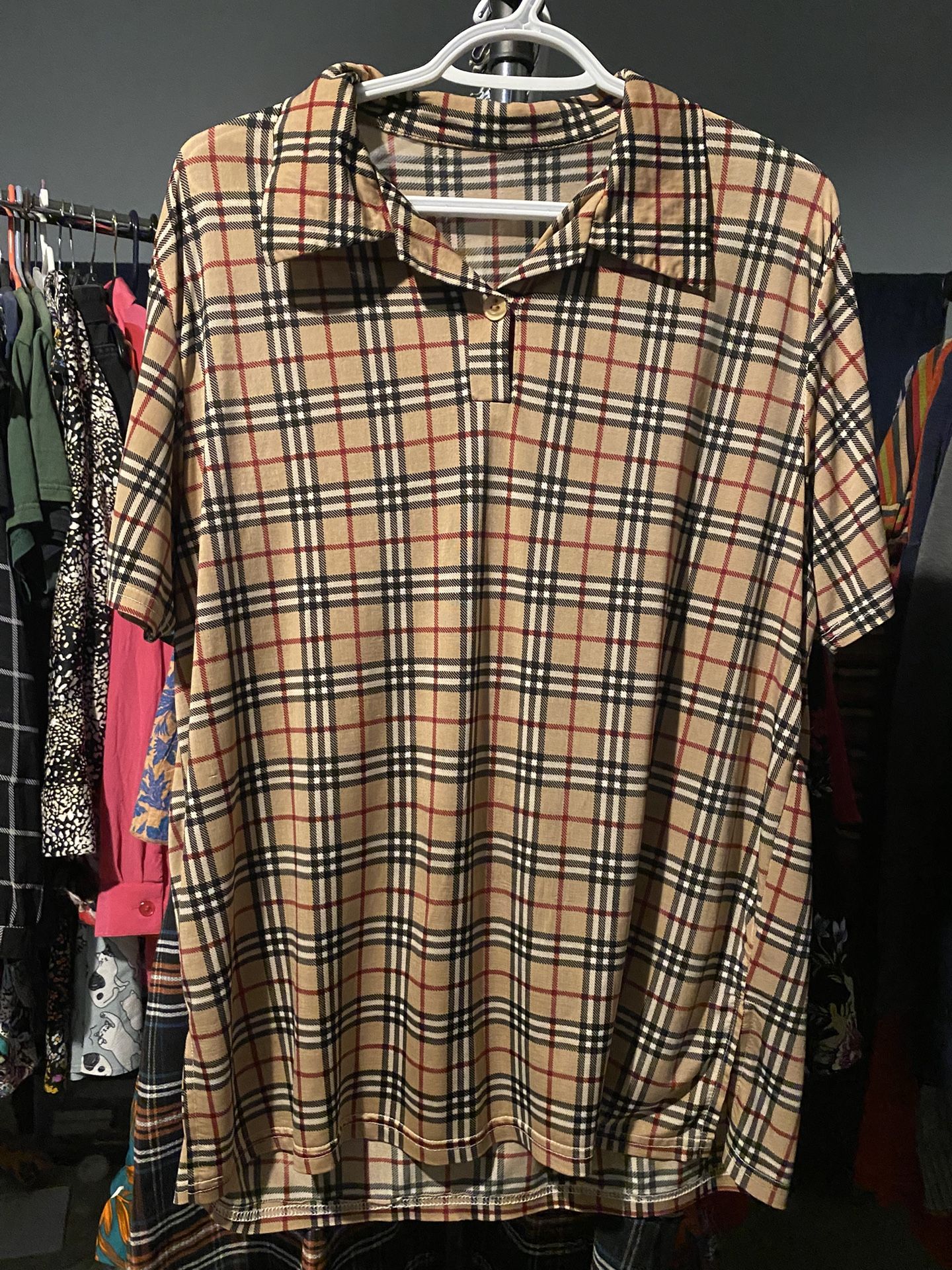 Women’s Short Sleeve Plaid Shirt 