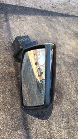 2019-2022 Left mirror Silverado used