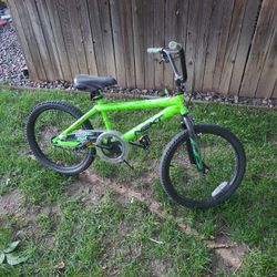 Next Wipeout 20in Bike