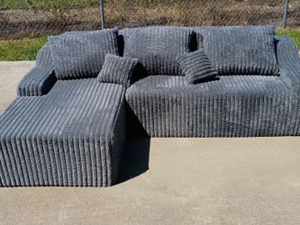 Boneless Sectional
