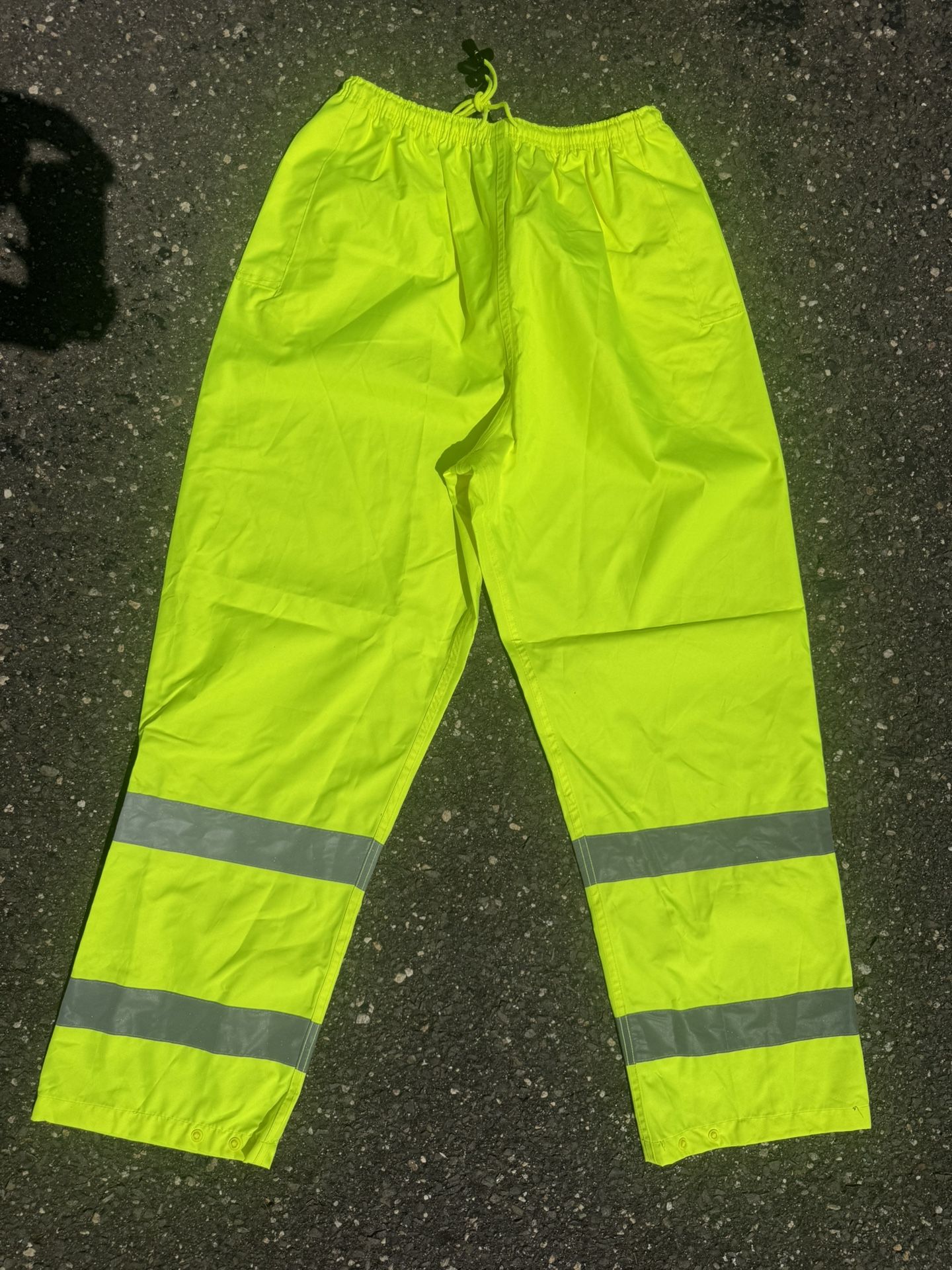 BRAND NEW SAFETY GEAR PANTS