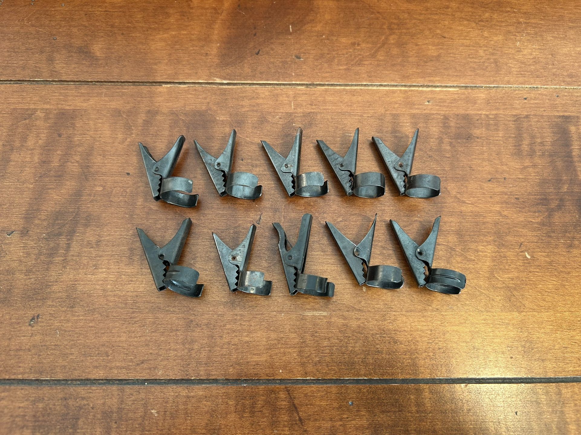 10 Vintage Metal Alligator Teeth Christmas Light Clips USA C6 C-6 C7 C-7