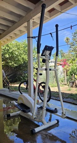 Elliptical machine