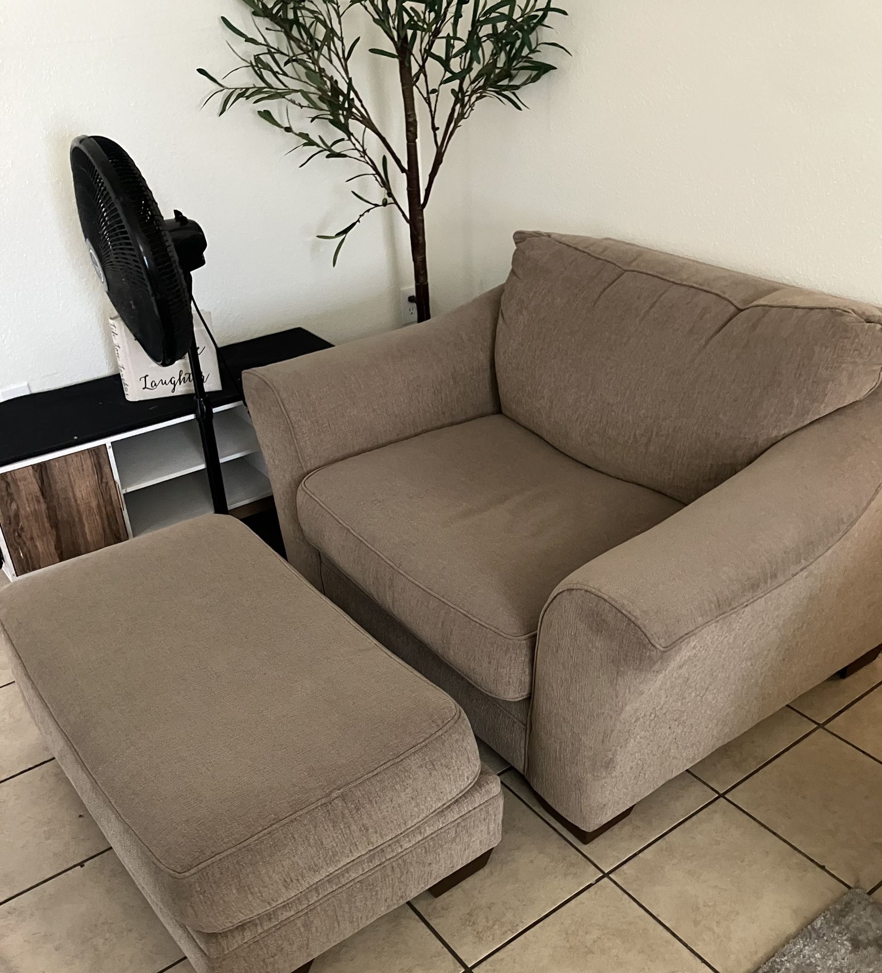 Couch Chair With ottoman