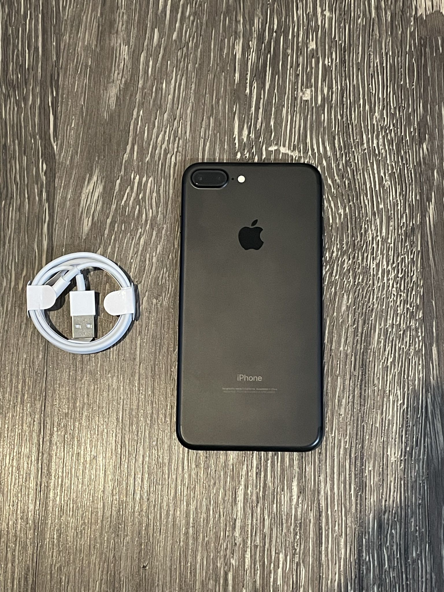 iPhone 7 Plus UNLOCKED FOR ANY CARRIER!
