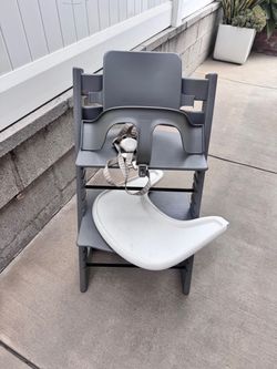 Stokke Tripp Trapp High Chair