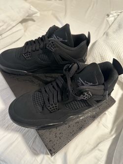 Retro 4s size 10 men’s