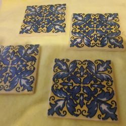 Ceramic tile 