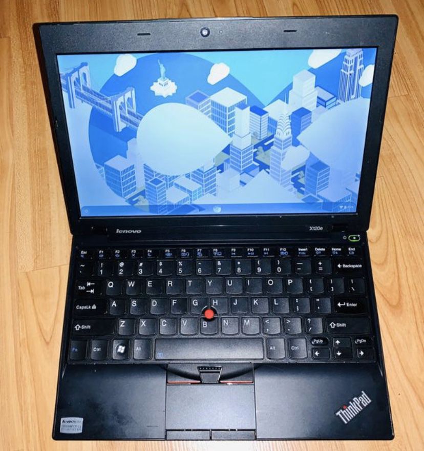 Lenovo Thinkpad - ChromeBook - x120e - 11.6” Screen - Mini Laptop - 4GB Ram - 80GB - Black
