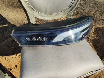 20/20 To 2022 Hyundai Palisade Driver Side Upper LED Signal Light OEM Part