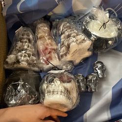 Variety of Skull Candles👻☠️ HALLOWEEN IS HERE🎃 