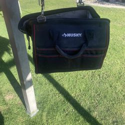 husky tool bag