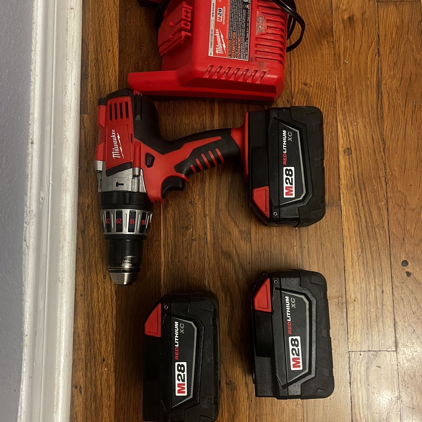 Milwaukee M28 Hammer Drill