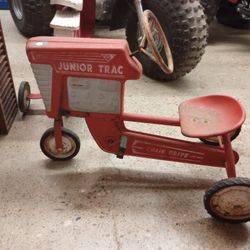 Junior Trac Pedal Tractor