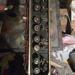 Sbc 350 Head No Cracks Are Leaks