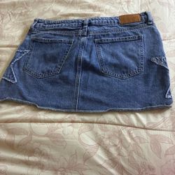 Jean skirt small