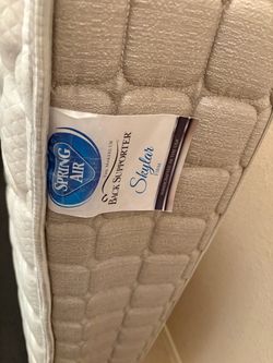 Full size mattress