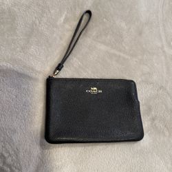 Coach Wristlet Purse 