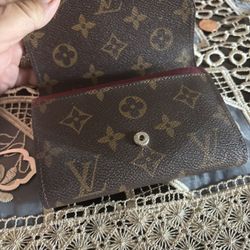 Real Louie Vutton Woman’s Wallet $200