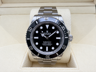 Rolex Submariner 124060 Silver Oyster Bracelet with Black Bezel
