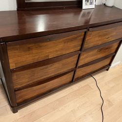 Dresser with Mirror, 6 Drawers