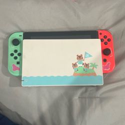 Nintendo Switch Animal Crossings Edition Box Included