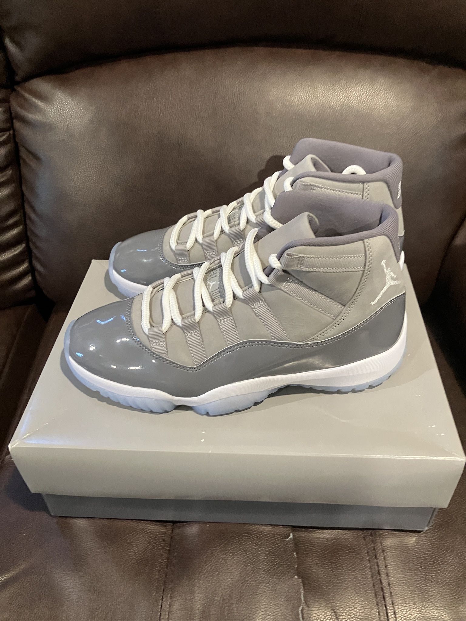 Nike Air Jordan 11 Retro Cool Grey Size 9