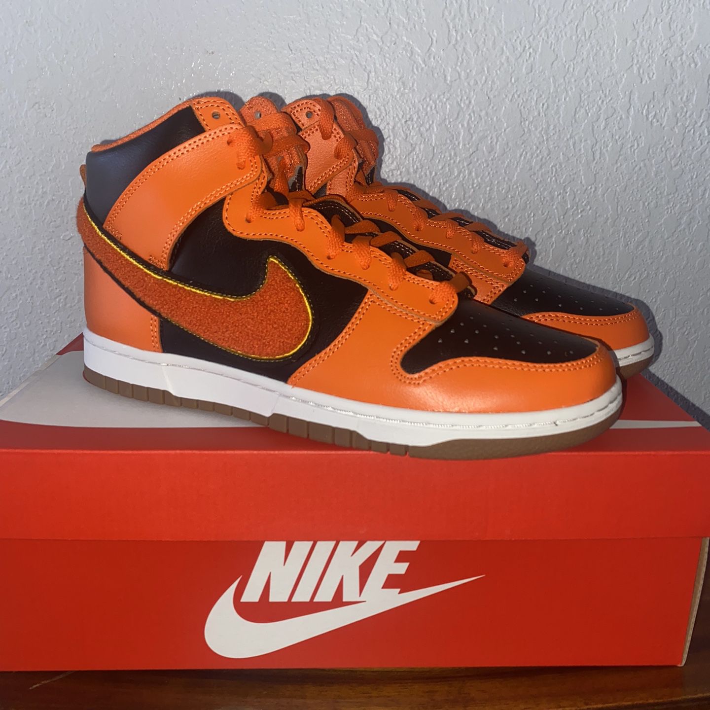 Nike Dunk High Chenille Swoosh Orange