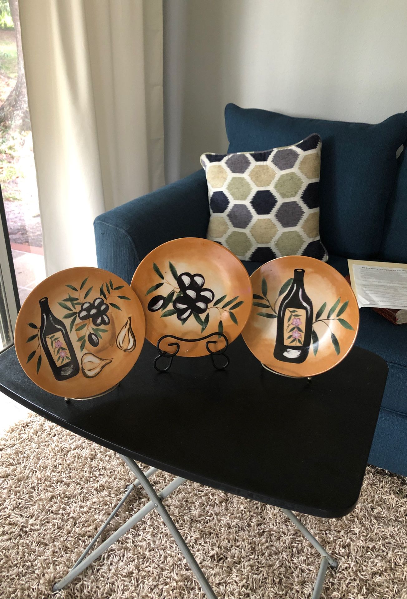Three oil paint dishes for decorative purposes.