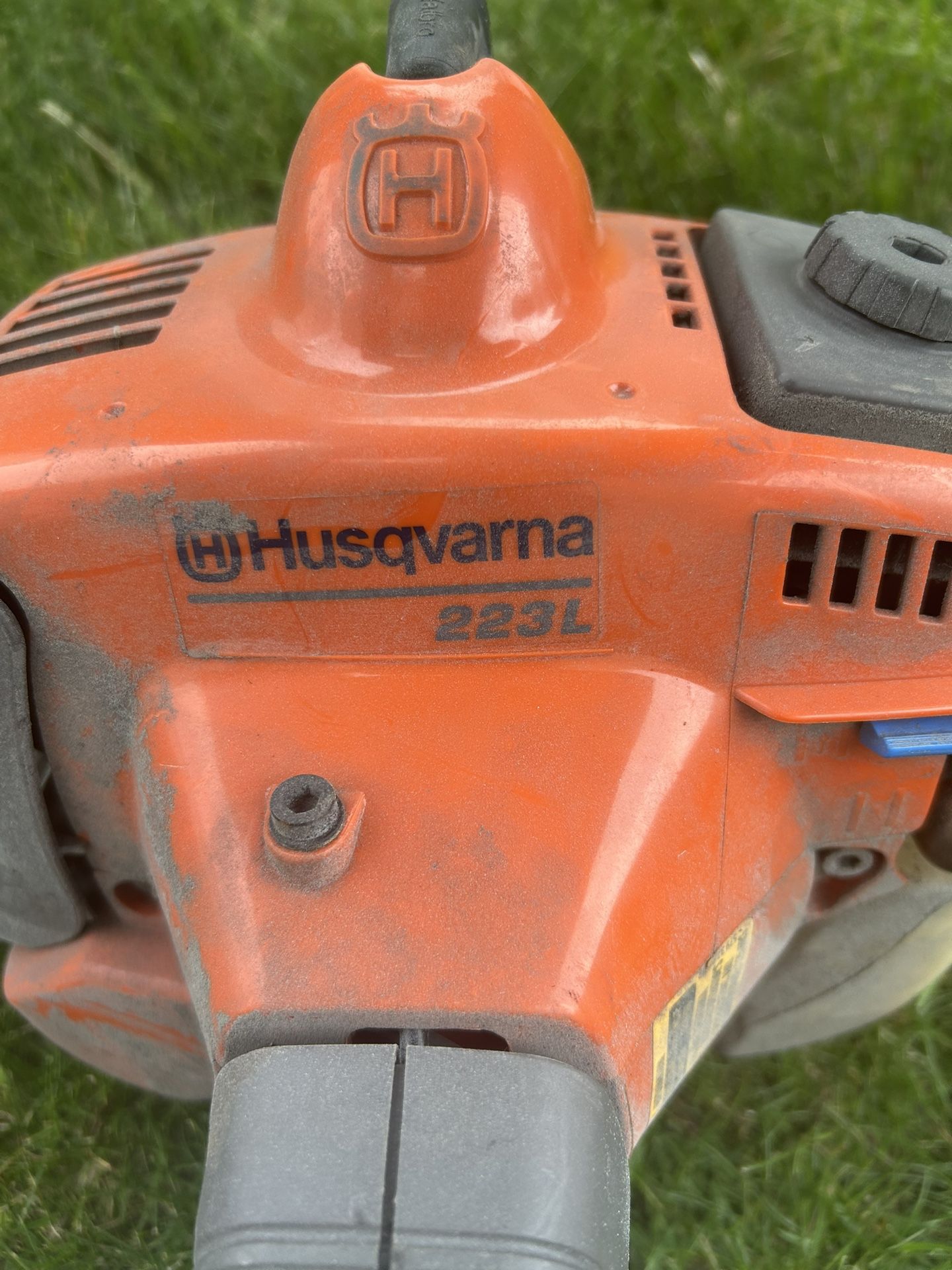 Husqvarna Weed Wacker In Good Working Condition