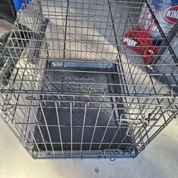 Medium To Small Dog Cagr 24x18x22 