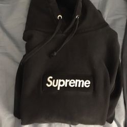 Size L supreme hoodie. Box logo