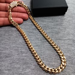 10mm Stainless steel 14k PVD Plated Cuban Link Necklace (18,20 and 24in Available)