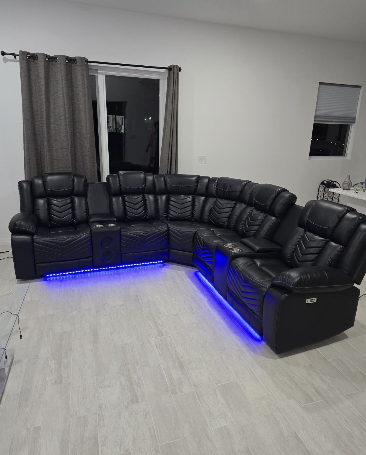 Power Recliner Sectional Sofa