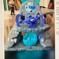 PJ Masks Super Moon Adventure Fortress